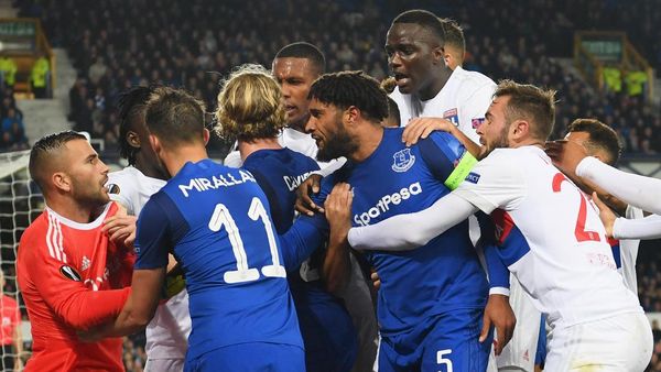 Ribut-Ribut Pemain Everton dan Lyon di Goodison Park