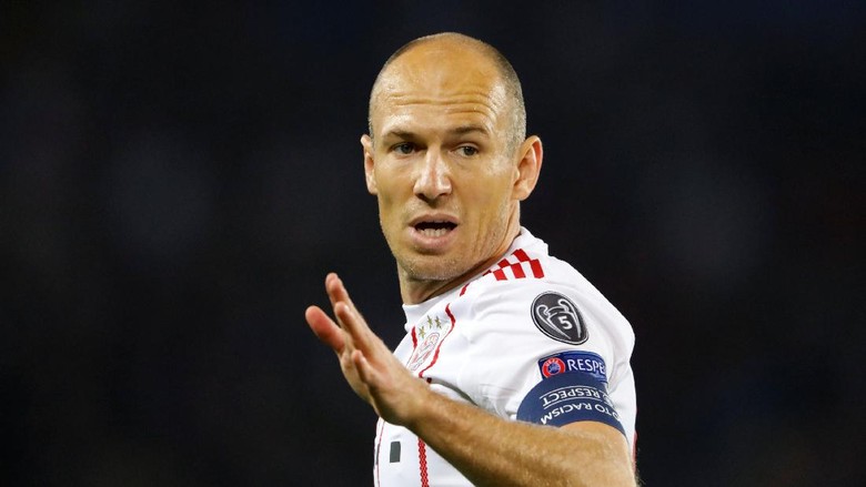 Robben Belum Ditawari Kontrak Baru di Bayern Robben Belum Ditawari Kontrak Baru di Bayern