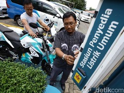 PLN Siap Bangun 1.000 SPLU untuk Ngecas Kendaraan Listrik