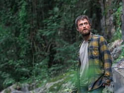 Sinopsis Jungle, Daniel Radcliffe Bertahan Hidup di Amazon