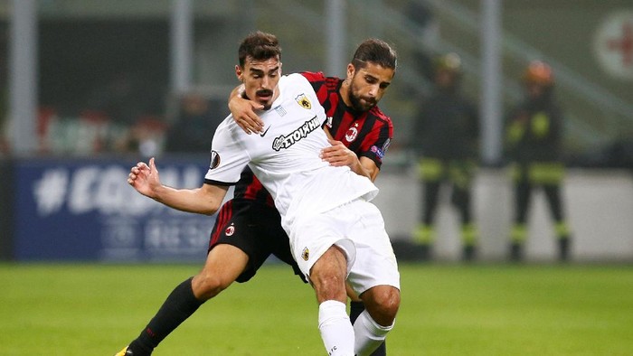AEK Athens Sindir Performa Milan