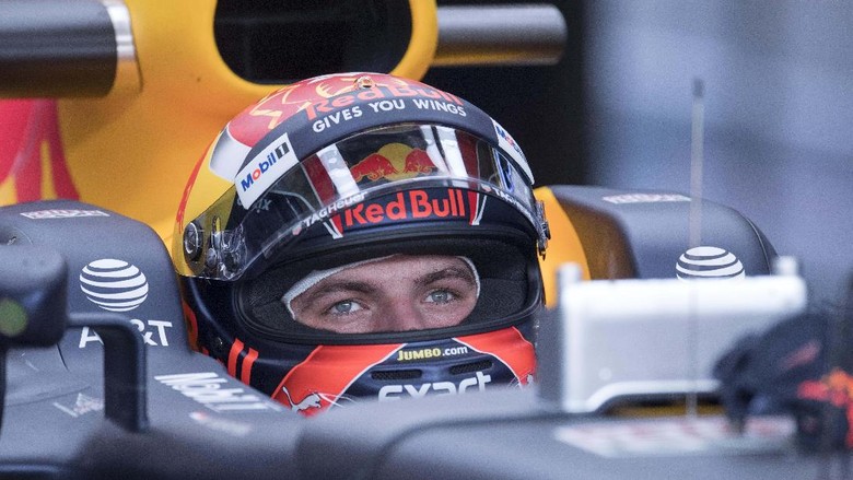 Crash di Latihan Ketiga, Verstappen Diminta Belajar dari Kesalahan