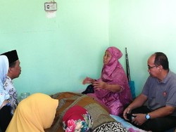 Guru Dasrul Alami Kecelakaan Saat Berangkat Mengajar