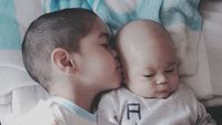 Aih, Lucunya Dua Anak Alyssa Soebandono