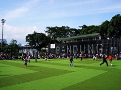 Alun-alun Bandung Memang Keren!