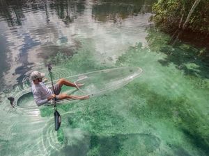 Foto: Serasa Melayang di Atas Air