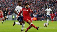 Mohamed Salah sempat memperkecil skor jadi 1-2 di menit ke-24. Cuma Salah, pemain Liverpool, yang tampil mengancam di laga itu. (Matthew Childs/Action Images via Reuters)