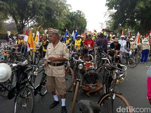 Gaya Jadoel di Jogja Republik Onthel 2017
