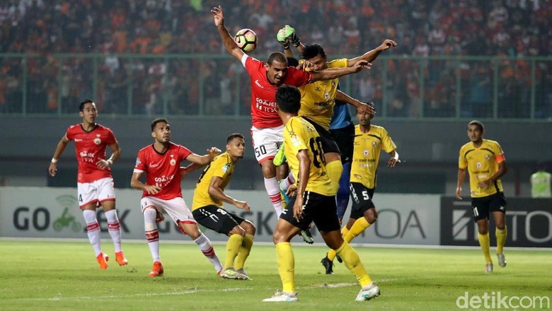 Siapa Susul Gresik United dan Persiba Balikpapan Turun Kasta? Siapa Susul Gresik United dan Persiba Balikpapan Turun Kasta?