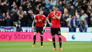Setan Merah Tumbang di Huddersfield