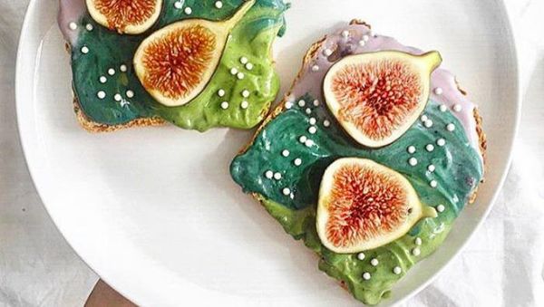 Makin Asyik Makan Roti Panggang dengan Olesan Krim Mermaid