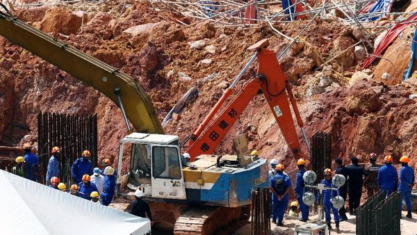 Tewaskan 2 WNI, Begini Evakuasi Longsor di Penang Malaysia