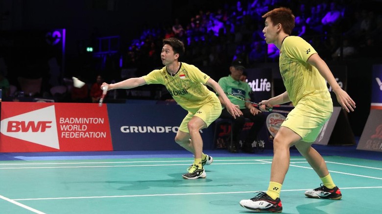 Kevin/Marcus Menang Mudah, Praveen/Debby Kalah Kevin/Marcus Menang Mudah, Praveen/Debby Kalah