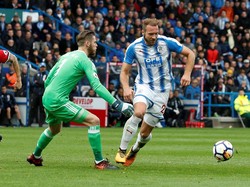 Huddersfield Town beberapa kali merepotkan tim enam besar di laga kandang. Laurent Depoitre membukukan tiga gol di kandang, dari empat kali membobol gawang lawan (Foto: Ed Sykes/Action Images via Reuters)