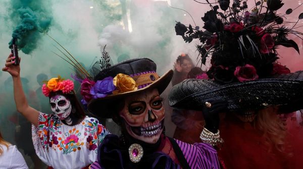 Foto: Tengkorak Gentayangan di Jalanan Meksiko