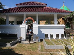 ​​Perempuan Keturunan Turki Penjaga Makam Leluhur di Aceh
