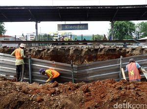 Melihat Proses Pembangunan Stasiun Klender Melihat Proses Pembangunan Stasiun Klender