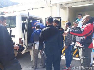 Anggota Brimob yang Tewas Ditembak di Papua Diterbangkan ke Bengkulu