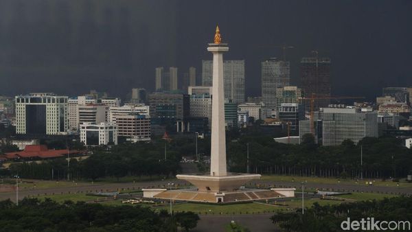 Awan Hitam Menyelimuti Ibu Kota