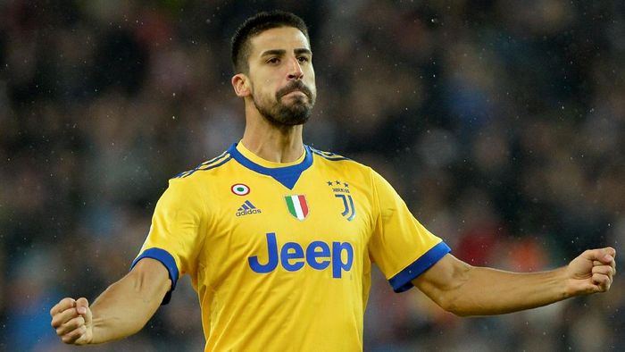 Soccer Football - Serie A - Udinese Calcio vs Juventus - Dacia Arena, Udine, Italy - October 22, 2017 Juventus’ Sami Khedira celebrates scoring their fourth goal REUTERS/Massimo Pinca