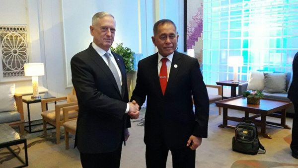 Momen Menhan AS Minta Maaf ke Ryamizard Soal Penolakan Panglima