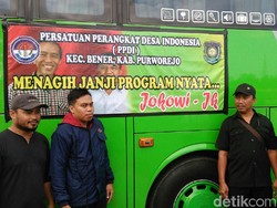 Tuntut Janji PNS, Perangkat Desa Purworejo Berangkat ke Jakarta
