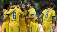 Kemenangan ini membuat Juve bertahan di peringkat ketiga dengan raihan 22 poin, tertinggal tiga poin dari Napoli di puncak klasemen. Sementara Udinese masih tertahan di posisi 15 dengan enam poin dari sembilan laga. Massimo Pinca/Reuters.