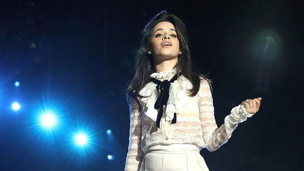 Penampilan Camila Cabello Mengguncang Stadion Wembley