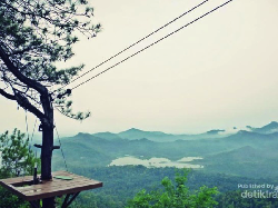 Pesona Kalibiru yang Sulit Dilupakan