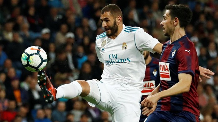 Zidane: Benzema Tidak Overrated