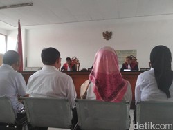Pengacara Sebut Eks Kadis DPMPTSP Bandung Tak Nikmati Uang Pungli