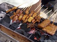 Cabuk Rambak, Sate Kere dan Gudeg Solo Akan Dihidangkan di Pernikahan Kahiyang