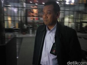 Hakim PN Manado: Saya Tak Mau Ditemui Keluarga Marlina Moha Hakim PN Manado: Saya Tak Mau Ditemui Keluarga Marlina Moha