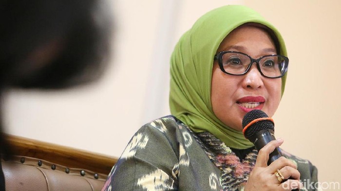 Ratna Dewi Pettalolo