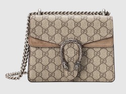 Tas Ini Tren Dipakai Selebgram Hijab Indonesia, Harganya Rp 23 Juta