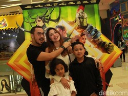 Insiden Langit-langit Kamar Runtuh, Giring Ajak Anak dan Istri Mengungsi