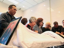 Benny Panbers Meninggal, Beda Sikap Verrell-Nadine Usai Heboh Video Ciuman