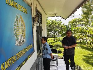 Imigrasi Sukabumi Selidiki Visa Kunjungan Enam TKA China Imigrasi Sukabumi Selidiki Visa Kunjungan Enam TKA China