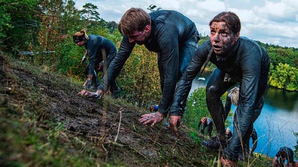 Yang Unik dari Swedia: Lomba Lari Lumpur