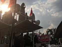 Ketum FPI: Perppu Ormas Digunakan untuk Redam Ormas Islam