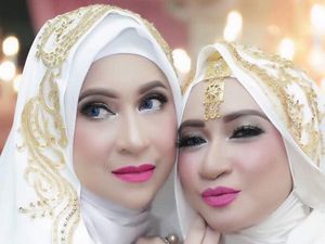 Foto: Gaya Hijab Aktris Silvana Herman, Ini Penampilan Terbarunya di Usia 51