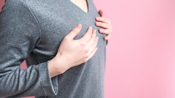 8 Penyebab Gatal di Payudara