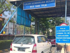 Gerbang Tol Pasteur Bandung Tak Lagi Terima Tunai