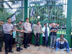 Perppu Ormas Jadi UU, Perwakilan Pendemo Masuk ke Gedung DPR