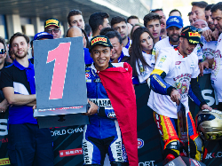 Galang Hendra Cetak Sejarah, Pebalap Indonesia Pertama Menjuarai Balapan Motor Level Dunia
