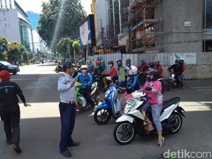 Bingungnya Pengendara di Melawai dengan Sistem Satu Arah