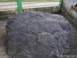 Kisah Batu Berdarah di Ambon