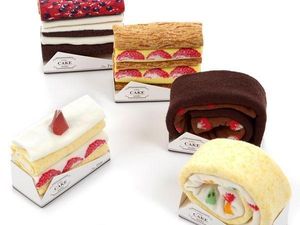 Lucu! Koleksi Kaus Kaki Ini Dibuat Persis Seperti Roti hingga Cake
