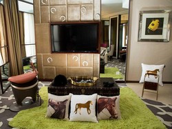 Aneh atau Unik? Ada Hotel Serba Kuda