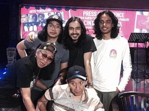 Vokalis Kelompok Penerbang Roket Kenang Momen Bersama Benny Panbers Vokalis Kelompok Penerbang Roket Kenang Momen Bersama Benny Panbers